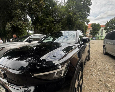 Черный Вольво C40 Recharge, объемом двигателя 0 л и пробегом 50 тыс. км за 28500 $, фото 1 на Automoto.ua