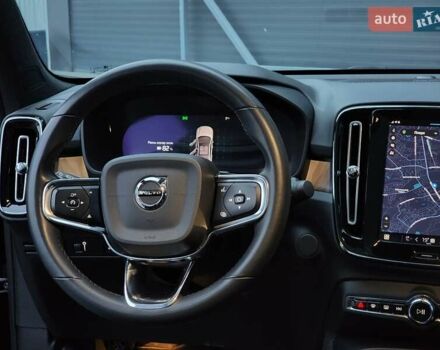 Чорний Вольво C40 Recharge, об'ємом двигуна 0 л та пробігом 68 тис. км за 28000 $, фото 30 на Automoto.ua