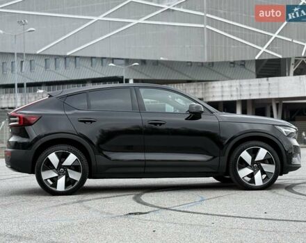 Черный Вольво C40 Recharge, объемом двигателя 0 л и пробегом 100 тыс. км за 29300 $, фото 16 на Automoto.ua