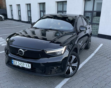 Черный Вольво C40 Recharge, объемом двигателя 0 л и пробегом 100 тыс. км за 33700 $, фото 2 на Automoto.ua