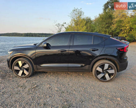 Черный Вольво C40 Recharge, объемом двигателя 0 л и пробегом 42 тыс. км за 29500 $, фото 4 на Automoto.ua