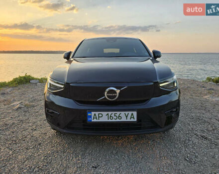 Черный Вольво C40 Recharge, объемом двигателя 0 л и пробегом 42 тыс. км за 29500 $, фото 2 на Automoto.ua
