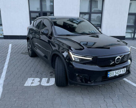 Черный Вольво C40 Recharge, объемом двигателя 0 л и пробегом 100 тыс. км за 33700 $, фото 3 на Automoto.ua