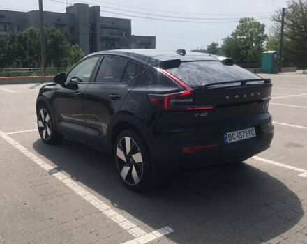 Чорний Вольво C40 Recharge, об'ємом двигуна 0 л та пробігом 56 тис. км за 27000 $, фото 1 на Automoto.ua