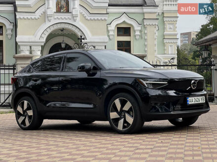 Вольво C40 Recharge 2022 у Києві на Automoto.ua Чорний Вольво C40 Recharge, об'ємом двигуна 0 л та пробігом 43 тис. км за 28300 $, фото 1 на Automoto.ua