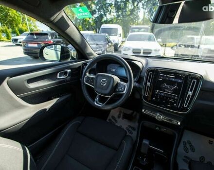 Вольво C40 Recharge, объемом двигателя 0 л и пробегом 61 тыс. км за 33600 $, фото 14 на Automoto.ua