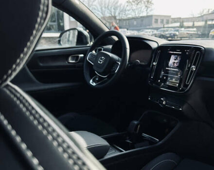 Вольво C40 Recharge, объемом двигателя 0 л и пробегом 1 тыс. км за 30700 $, фото 6 на Automoto.ua