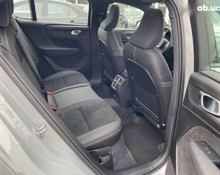 Вольво C40 Recharge, объемом двигателя 0 л и пробегом 24 тыс. км за 35900 $, фото 11 на Automoto.ua