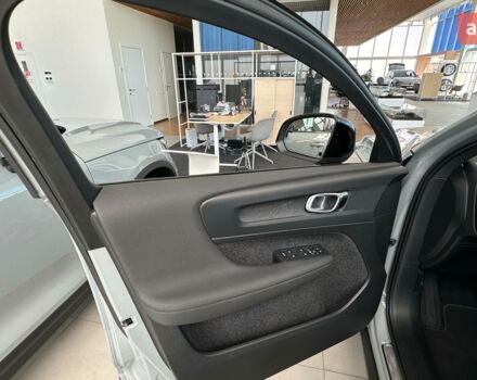 купить новое авто Вольво C40 Recharge 2023 года от официального дилера Автоцентр AUTO.RIA Вольво фото