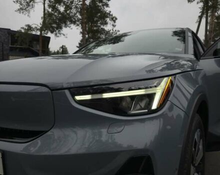 Сірий Вольво C40 Recharge, об'ємом двигуна 0 л та пробігом 68 тис. км за 27900 $, фото 10 на Automoto.ua