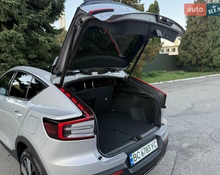 Серый Вольво C40 Recharge, объемом двигателя 0 л и пробегом 27 тыс. км за 29900 $, фото 12 на Automoto.ua