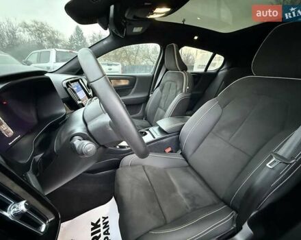 Серый Вольво C40 Recharge, объемом двигателя 0 л и пробегом 21 тыс. км за 18300 $, фото 13 на Automoto.ua