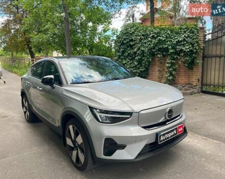 Сірий Вольво C40 Recharge, об'ємом двигуна 0 л та пробігом 21 тис. км за 40390 $, фото 2 на Automoto.ua