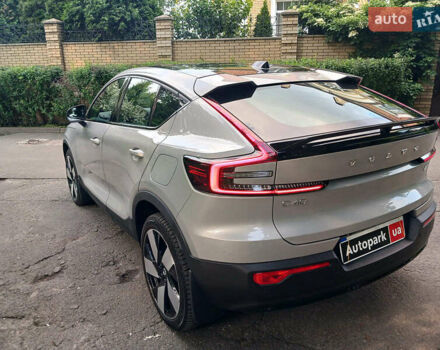 Серый Вольво C40 Recharge, объемом двигателя 0 л и пробегом 21 тыс. км за 41790 $, фото 5 на Automoto.ua
