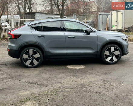 Серый Вольво C40 Recharge, объемом двигателя 0 л и пробегом 12 тыс. км за 29500 $, фото 9 на Automoto.ua