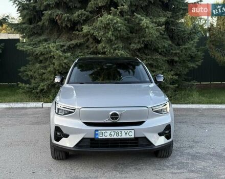Серый Вольво C40 Recharge, объемом двигателя 0 л и пробегом 27 тыс. км за 29900 $, фото 2 на Automoto.ua
