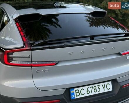 Серый Вольво C40 Recharge, объемом двигателя 0 л и пробегом 27 тыс. км за 29900 $, фото 8 на Automoto.ua