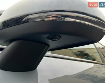 Серый Вольво C40 Recharge, объемом двигателя 0 л и пробегом 12 тыс. км за 29500 $, фото 24 на Automoto.ua