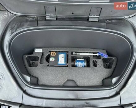 Серый Вольво C40 Recharge, объемом двигателя 0 л и пробегом 21 тыс. км за 18300 $, фото 25 на Automoto.ua