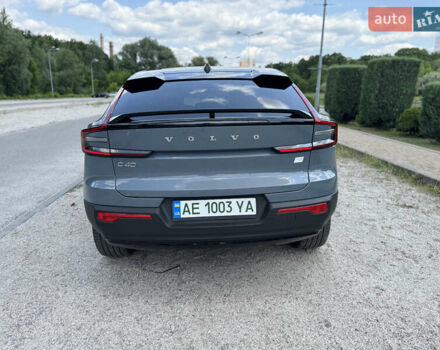 Серый Вольво C40 Recharge, объемом двигателя 0 л и пробегом 41 тыс. км за 31900 $, фото 7 на Automoto.ua