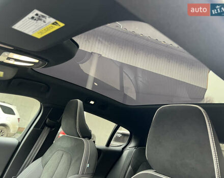 Серый Вольво C40 Recharge, объемом двигателя 0 л и пробегом 12 тыс. км за 29500 $, фото 35 на Automoto.ua