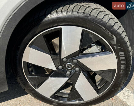 Серый Вольво C40 Recharge, объемом двигателя 0 л и пробегом 32 тыс. км за 29500 $, фото 10 на Automoto.ua