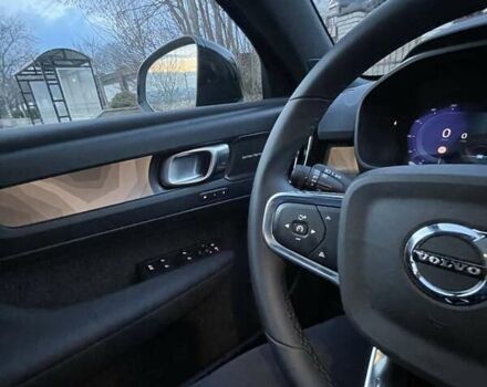 Сірий Вольво C40 Recharge, об'ємом двигуна 0 л та пробігом 69 тис. км за 28500 $, фото 17 на Automoto.ua