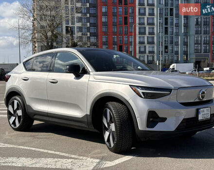 Серый Вольво C40 Recharge, объемом двигателя 0 л и пробегом 32 тыс. км за 29500 $, фото 3 на Automoto.ua