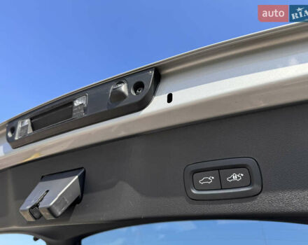 Серый Вольво C40 Recharge, объемом двигателя 0 л и пробегом 32 тыс. км за 29500 $, фото 13 на Automoto.ua