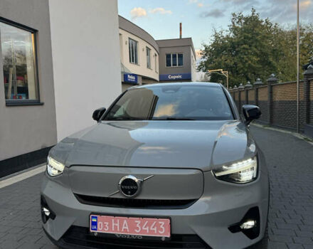 Серый Вольво C40 Recharge, объемом двигателя 0 л и пробегом 4 тыс. км за 34000 $, фото 2 на Automoto.ua