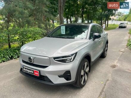 Вольво C40 Recharge 2022 у Києві на Automoto.ua Сірий Вольво C40 Recharge, об'ємом двигуна 0 л та пробігом 21 тис. км за 40390 $, фото 1 на Automoto.ua