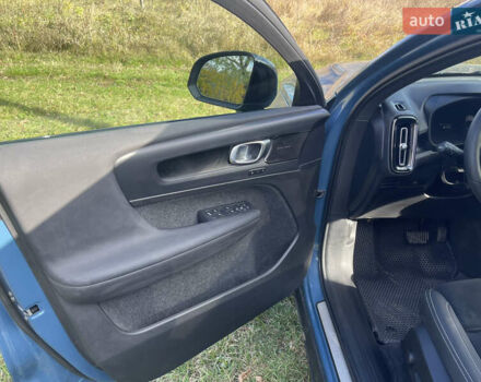 Вольво C40 Recharge 2022 у Вінниці на Automoto.ua Синій Вольво C40 Recharge, об'ємом двигуна 0 л та пробігом 3 тис. км за 29800 $, фото 15 на Automoto.ua