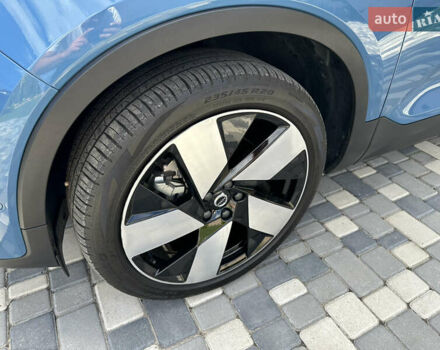 Синий Вольво C40 Recharge, объемом двигателя 0 л и пробегом 25 тыс. км за 32800 $, фото 25 на Automoto.ua
