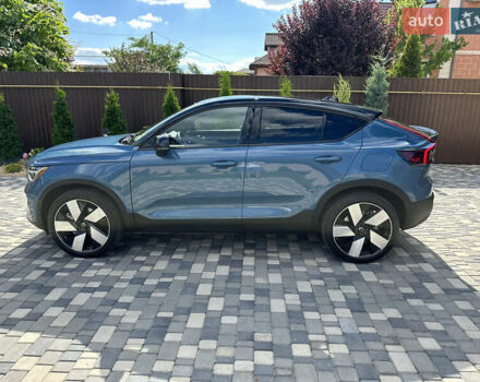 Синій Вольво C40 Recharge, об'ємом двигуна 0 л та пробігом 25 тис. км за 32800 $, фото 5 на Automoto.ua