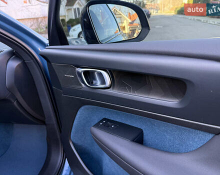 Синій Вольво C40 Recharge, об'ємом двигуна 0 л та пробігом 80 тис. км за 28500 $, фото 48 на Automoto.ua