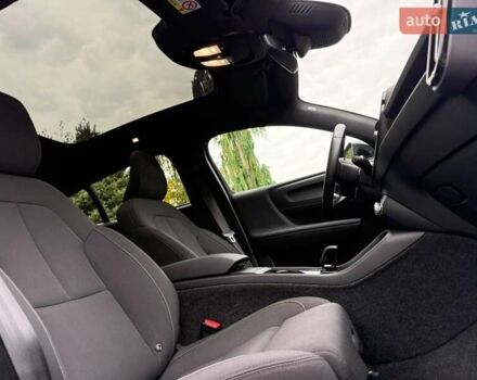 Синий Вольво C40 Recharge, объемом двигателя 0 л и пробегом 43 тыс. км за 28333 $, фото 4 на Automoto.ua