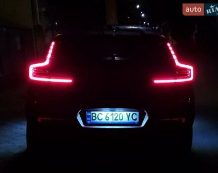 Зелений Вольво C40 Recharge, об'ємом двигуна 0 л та пробігом 14 тис. км за 37000 $, фото 38 на Automoto.ua