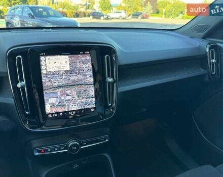 Зелений Вольво C40 Recharge, об'ємом двигуна 0 л та пробігом 35 тис. км за 43000 $, фото 25 на Automoto.ua