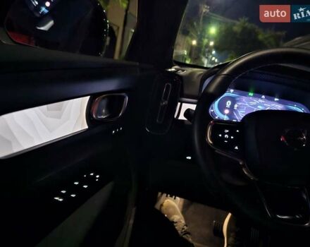 Зелений Вольво C40 Recharge, об'ємом двигуна 0 л та пробігом 14 тис. км за 37000 $, фото 40 на Automoto.ua