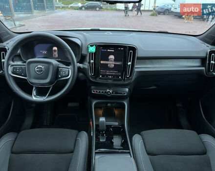 Зеленый Вольво C40 Recharge, объемом двигателя 0 л и пробегом 26 тыс. км за 33999 $, фото 38 на Automoto.ua