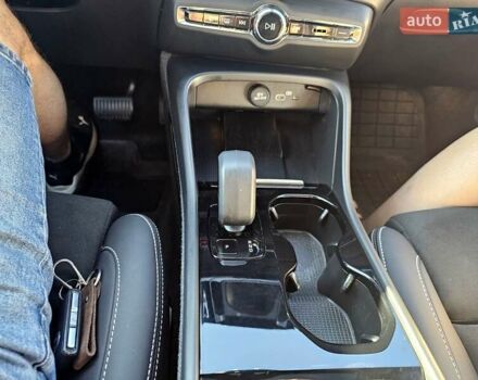 Зелений Вольво C40 Recharge, об'ємом двигуна 0 л та пробігом 14 тис. км за 37000 $, фото 24 на Automoto.ua