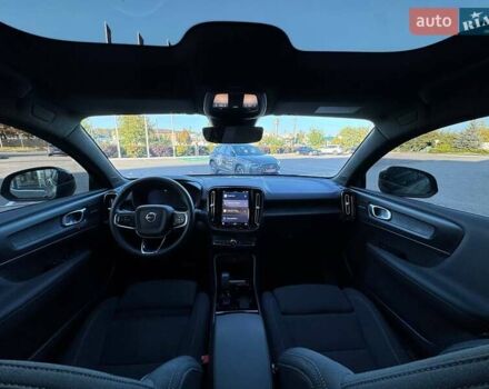 Зелений Вольво C40 Recharge, об'ємом двигуна 0 л та пробігом 35 тис. км за 43000 $, фото 32 на Automoto.ua