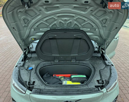 Зеленый Вольво C40 Recharge, объемом двигателя 0 л и пробегом 26 тыс. км за 33999 $, фото 43 на Automoto.ua