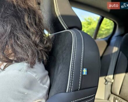 Зелений Вольво C40 Recharge, об'ємом двигуна 0 л та пробігом 14 тис. км за 37000 $, фото 27 на Automoto.ua