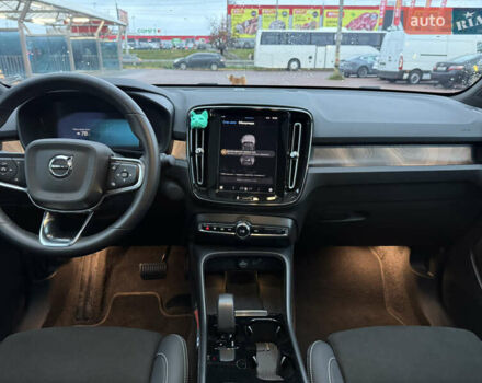 Зеленый Вольво C40 Recharge, объемом двигателя 0 л и пробегом 26 тыс. км за 33999 $, фото 14 на Automoto.ua