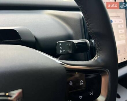 Белый Вольво EX30, объемом двигателя 0 л и пробегом 17 тыс. км за 27500 $, фото 15 на Automoto.ua