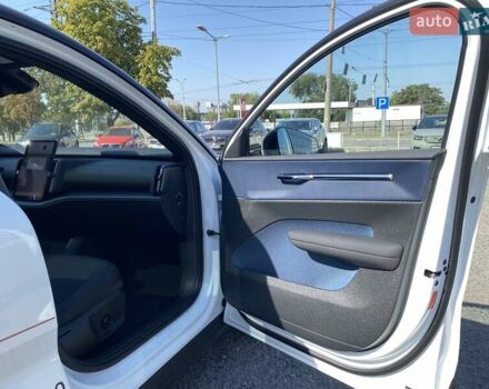 Білий Вольво EX30, об'ємом двигуна 0 л та пробігом 2 тис. км за 44077 $, фото 16 на Automoto.ua