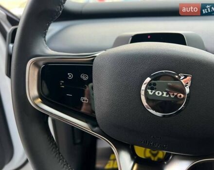 Белый Вольво EX30, объемом двигателя 0 л и пробегом 17 тыс. км за 27500 $, фото 13 на Automoto.ua