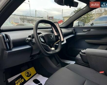 Белый Вольво EX30, объемом двигателя 0 л и пробегом 17 тыс. км за 27500 $, фото 10 на Automoto.ua