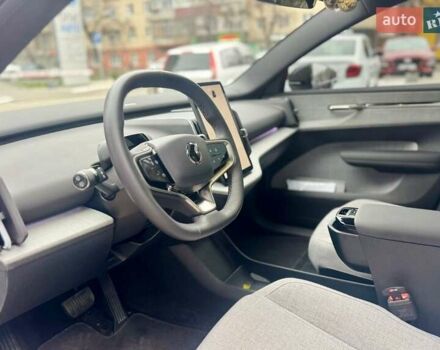 Білий Вольво EX30, об'ємом двигуна 0 л та пробігом 9 тис. км за 36800 $, фото 7 на Automoto.ua